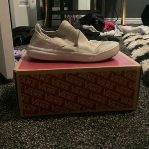 White strap vans size 8